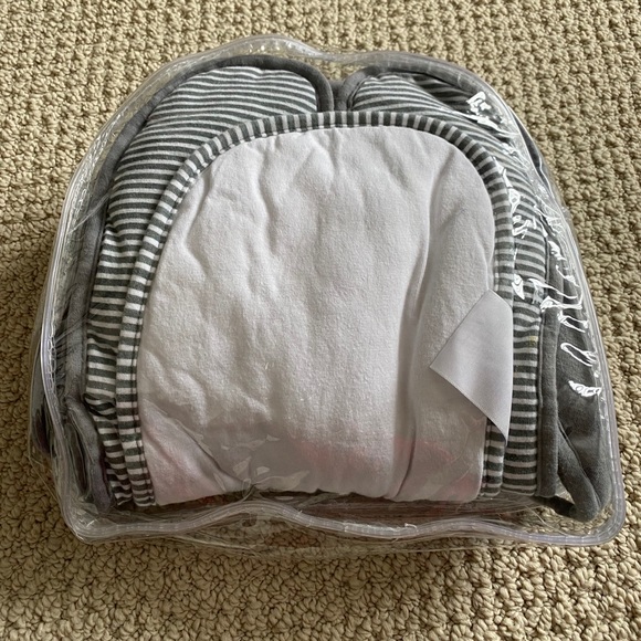 Car seat head support - two sizes. - Picture 2 of 5